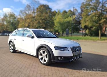 AUDI A4 allroad 2.0 TFSI S Line