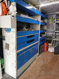 Allestimento / scaffalatura furgone syncro system
