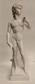 STATUETTA ,,DAVIDE,,firmata di prof. G. Bessi 