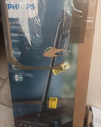 aspirapolvere e liquidi Philips serie 7000