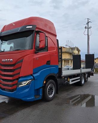 Iveco STRALIS 260S48 (COD. INT. PM2035)