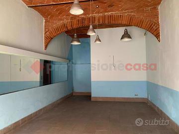 Negozio Arezzo [Rif. C1298ACG]