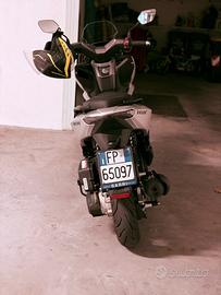 Scooter 125 KL Brera