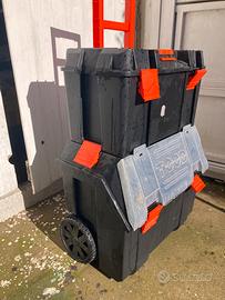 Carrello porta utensili