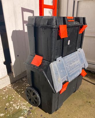 Carrello porta utensili