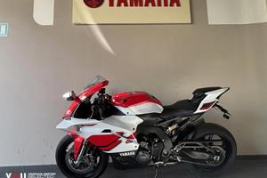 Yamaha YZF R9