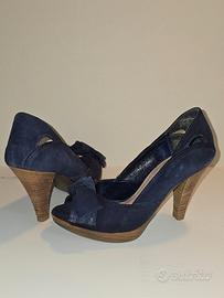 Scarpe spuntate tacco alto blu camoscio n. 35