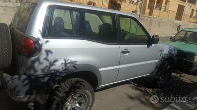 Nissan Terrano 2