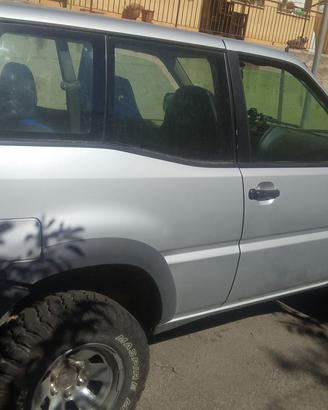 Nissan Terrano 2