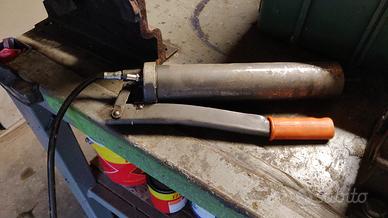 PISTOLA PER INGRASSAGGIO BETA