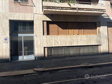 Immobile di 77 m² a Milano