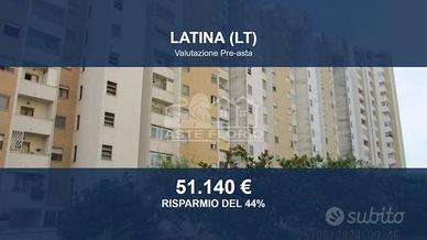 Immobile in asta di 90 m² con box auto a Latina