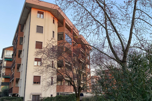 Verona, camera singola studenti ampi spazi comuni