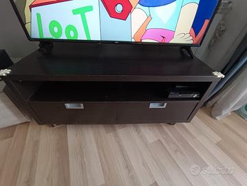 Mobile TV IKEA Besta