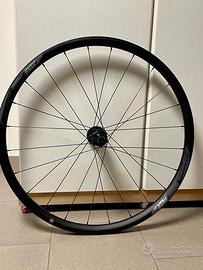 Ruota post. FSA AGX i21