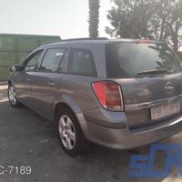 OPEL ASTRA H SW A04 1.7 CDTI 101CV -ricambi