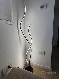 Lampada da terra a  Led
