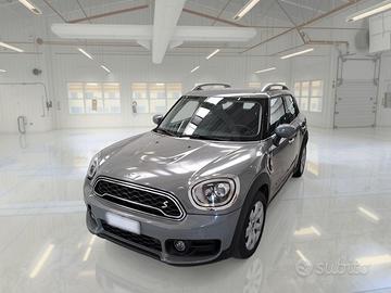 MINI COOPER SE COUNTRYMAN ALL4 BUSINESS AUTOM. 5 P