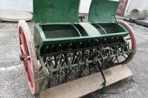 Seminatrice da grano o piccole sementi