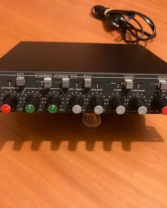 Live equipment (prezzi nella descrizione)