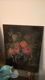 2 piccoli dipinti e un quadro a soggetto floreale