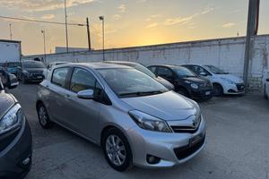 Toyota Yaris 1.4 D-4D 5 porte “NAVI”