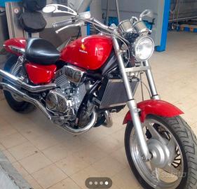HONDA VF 750