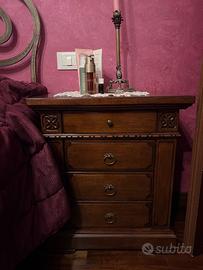 Coppia comodini in legno fatti a mano