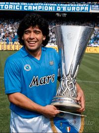 Fotografia Maradona Napoli con la coppa Uefa 