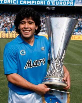 Fotografia Maradona Napoli con la coppa Uefa 