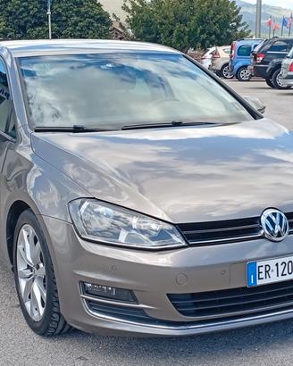 Volkswagen Golf 7 1.6 TDI DPF Highline