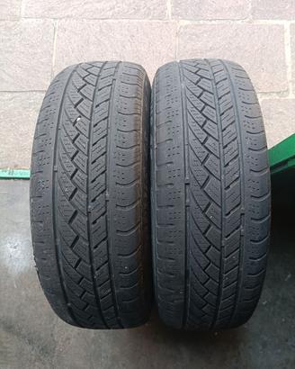 2Cerchi con gomme  4 stagioni