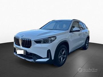 Bmw X1 sDrive20i aut. AdLED, AHK, fotocamera, KomZ