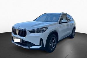 Bmw X1 sDrive20i aut. AdLED, AHK, fotocamera, KomZ
