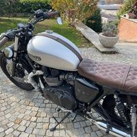 Triumph Bonneville - 2015