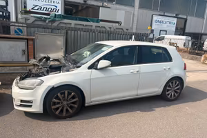 Golf 7 incidentata