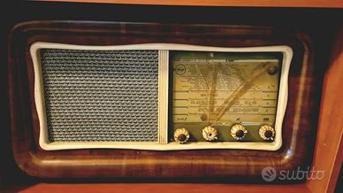 Radio d'epoca Unda R64/9 - Un capolavoro italiano