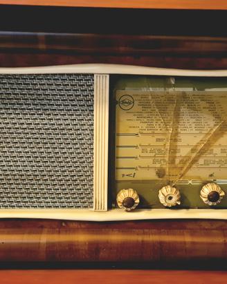 Radio d'epoca Unda R64/9 - Un capolavoro italiano