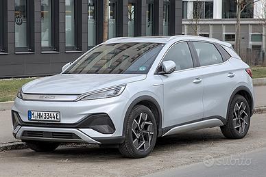 Parabrezza BYD Atto 3