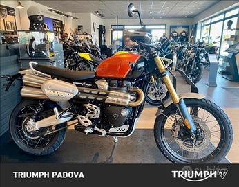 Triumph Scrambler 1200 XE Baja Orange/Phantom Blac