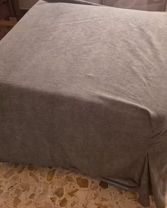 pouf letto