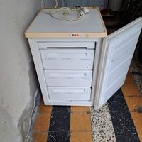 congelatore tre cassetti 