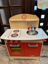 Cucina in legno per bambini