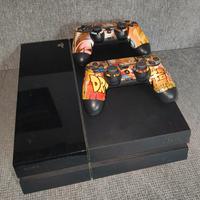 PlayStation 4 nera con 2 controller originali 