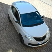 Lancia Ypsilon - Elefantino Blu