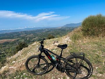 E-BIKE CUBE 120 RACE BOSCH 85NM B.625WH TG.M CITY