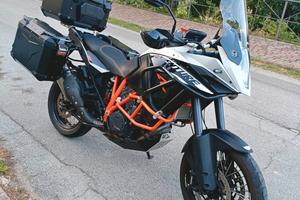 KTM 1190 Adventure R  