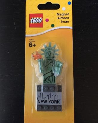 LEGO 853600 Magnet set, New York Flatiron Store
