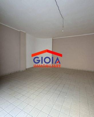 Immobile di 35 m² con 1 locale a Mondragone