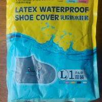 Copriscarpe impermeabili in lattice